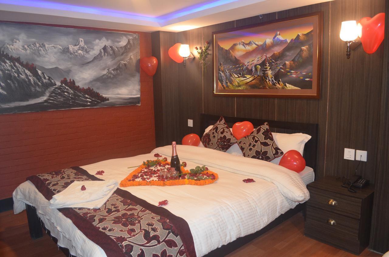 Hotel Holiday Inn Katmandu Eksteriør billede